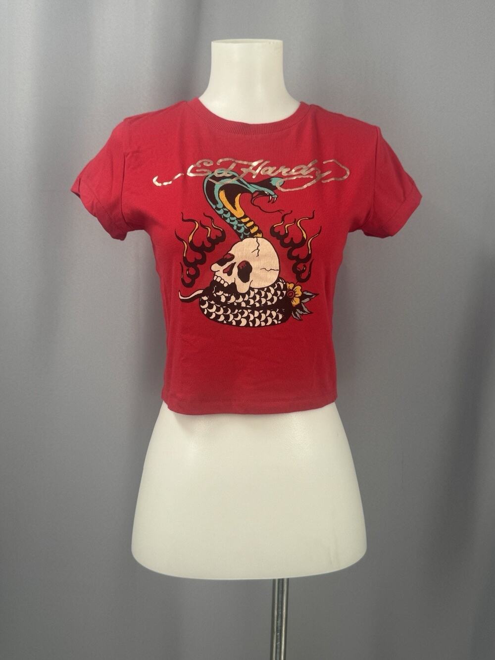 Ed Hardy Baby Tee Womens Medium Red Skull Cobra Flames Y2K Cropped Retro Egypt